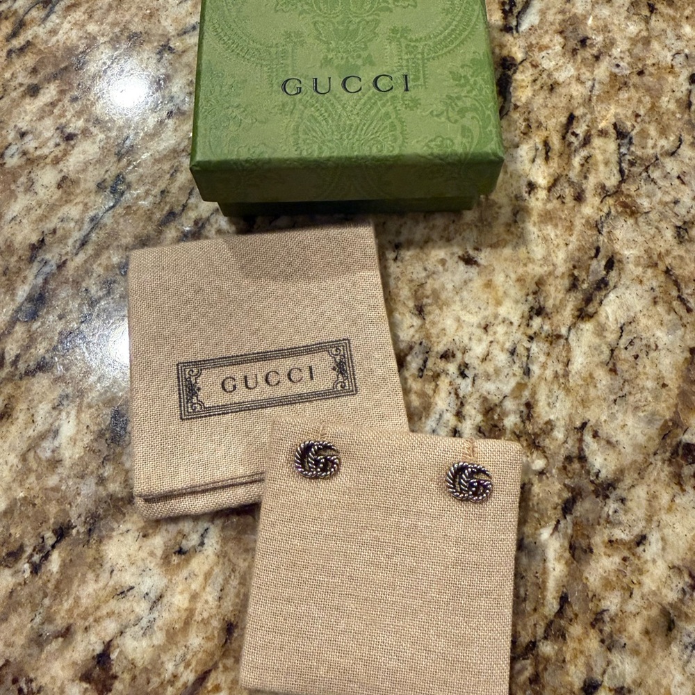 Gucci Twisted Silver Earrings